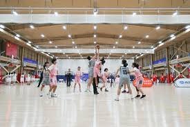 费迪南德看好耶茨，斯洛特偏重于防守，加克波适合西甲